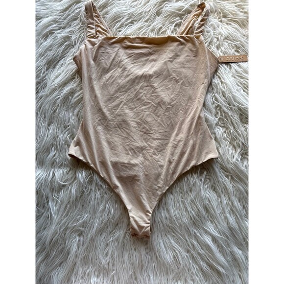 Skims Fits Everybody Square Neck Bodysuit Sand Size Large - Picture 4 of 8